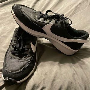 FINAL/ Gone MONDAY!!Nike Waffle sneakers